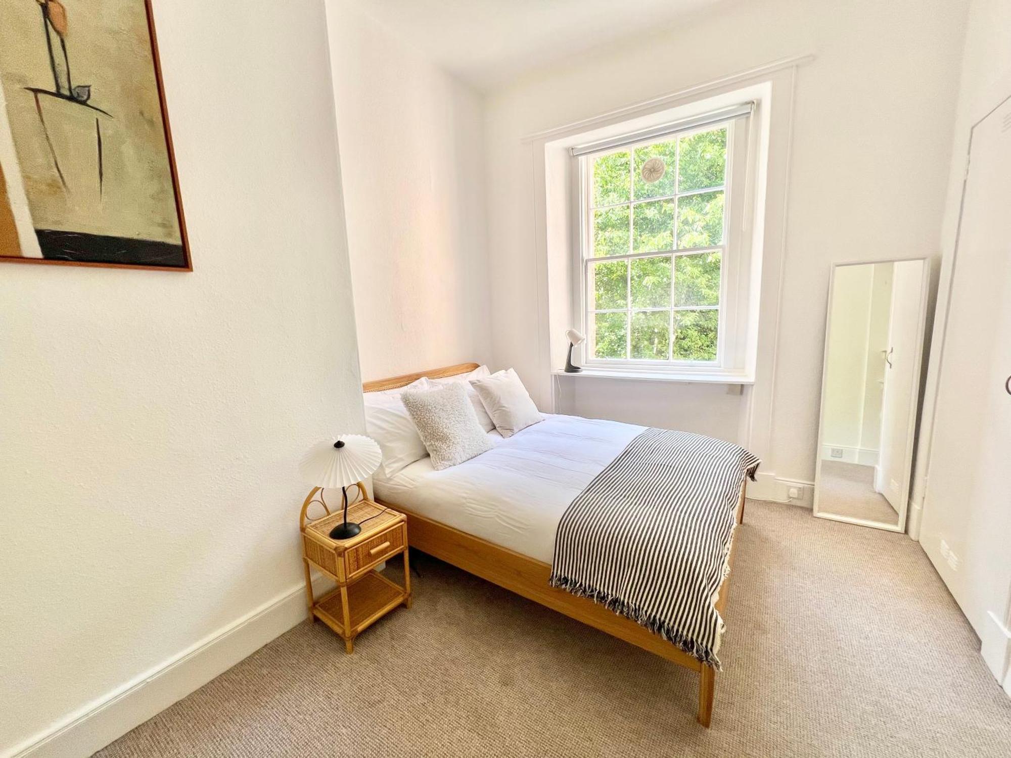 Bright Old Town City Centre Apartment EDI Exterior photo